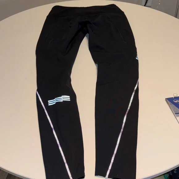 Janji Aurora Fleece Tight Insulated Leggings Black Winter Run Small - Picture 9 of 10